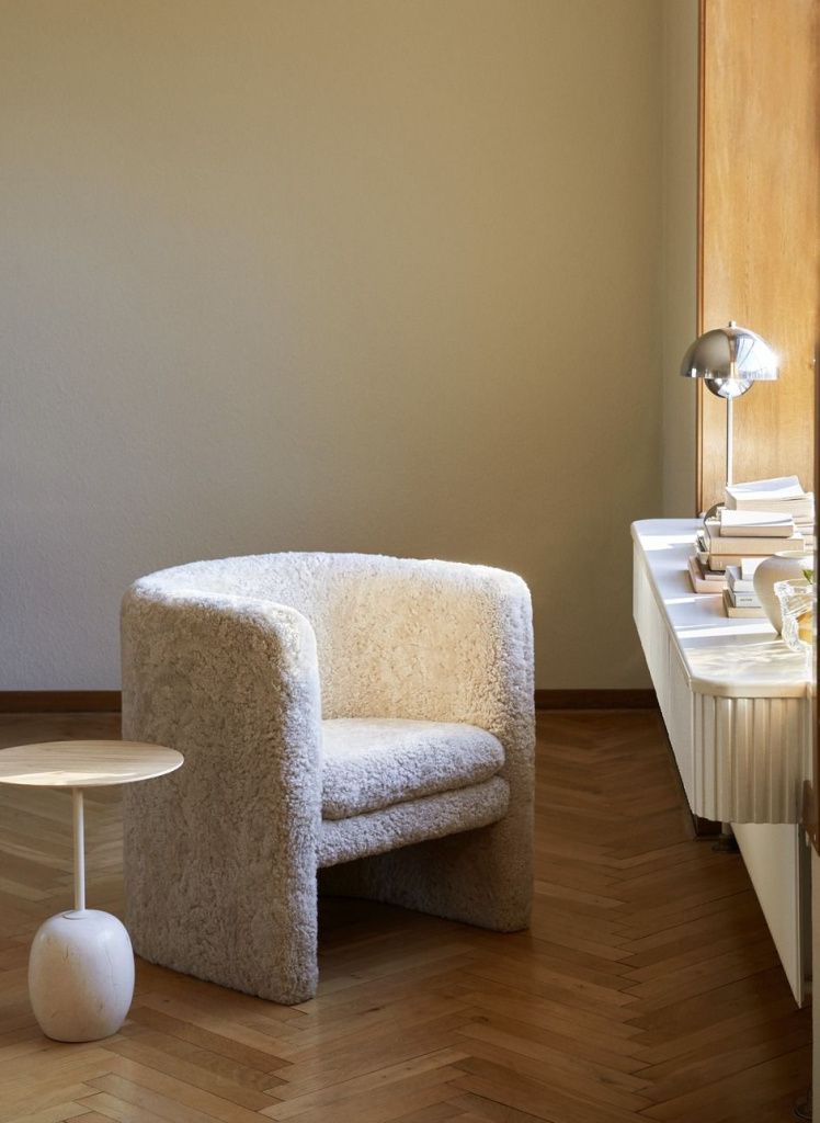 Столик Lato LN8 Lacquered Oak & Crema Diva Marble Ø40