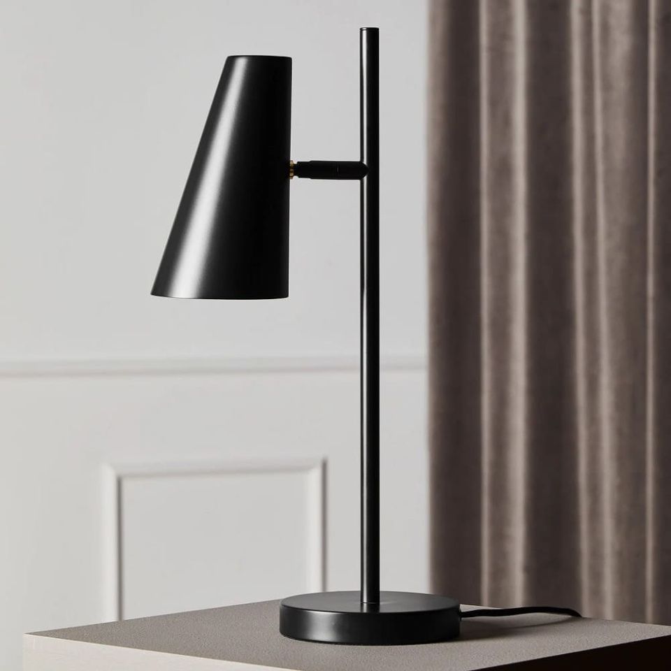 Светильник настольный Cono Table Lamp Black