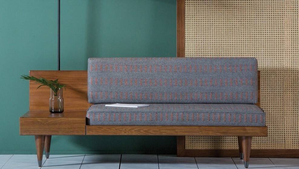 НЕВЕРОЯТНАЯ КОМБИНАЦИЯ РЕТРО С ФУТУРИСТИЧЕСКИМ ВЗГЛЯДОМ НА ПРИВЫЧНЫЕ ВЕЩИ.