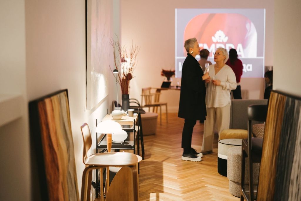 L'appartement & Embra