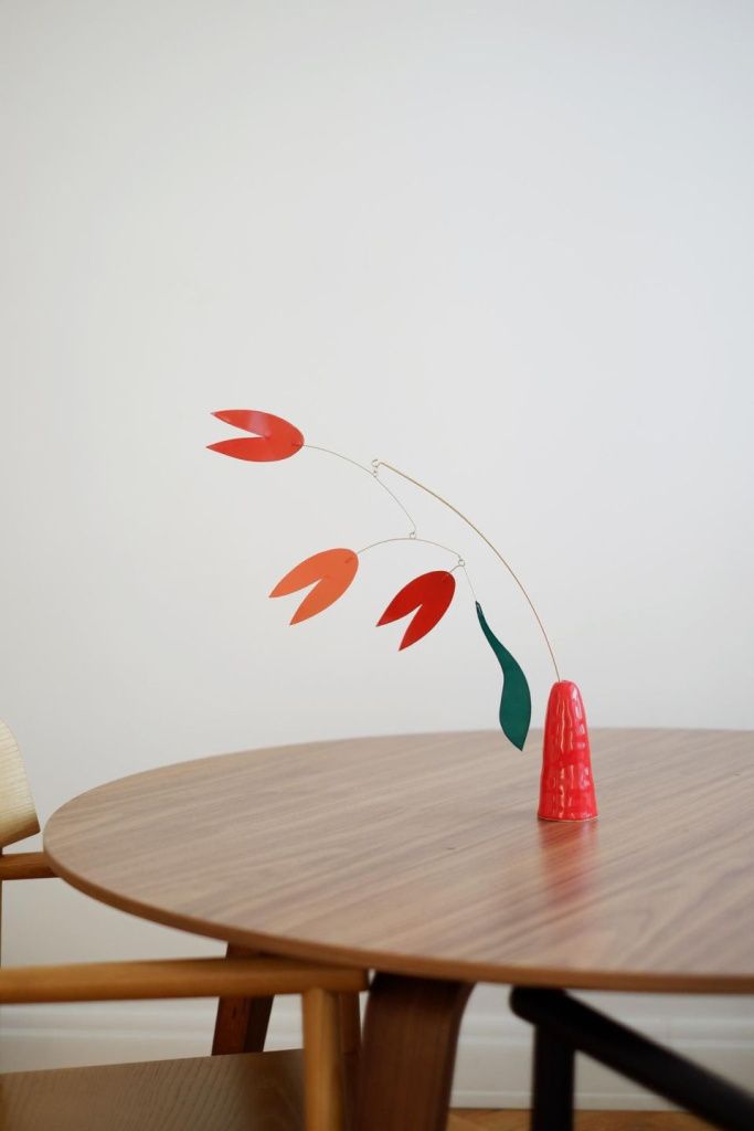 Тюльпан настольный мобиль