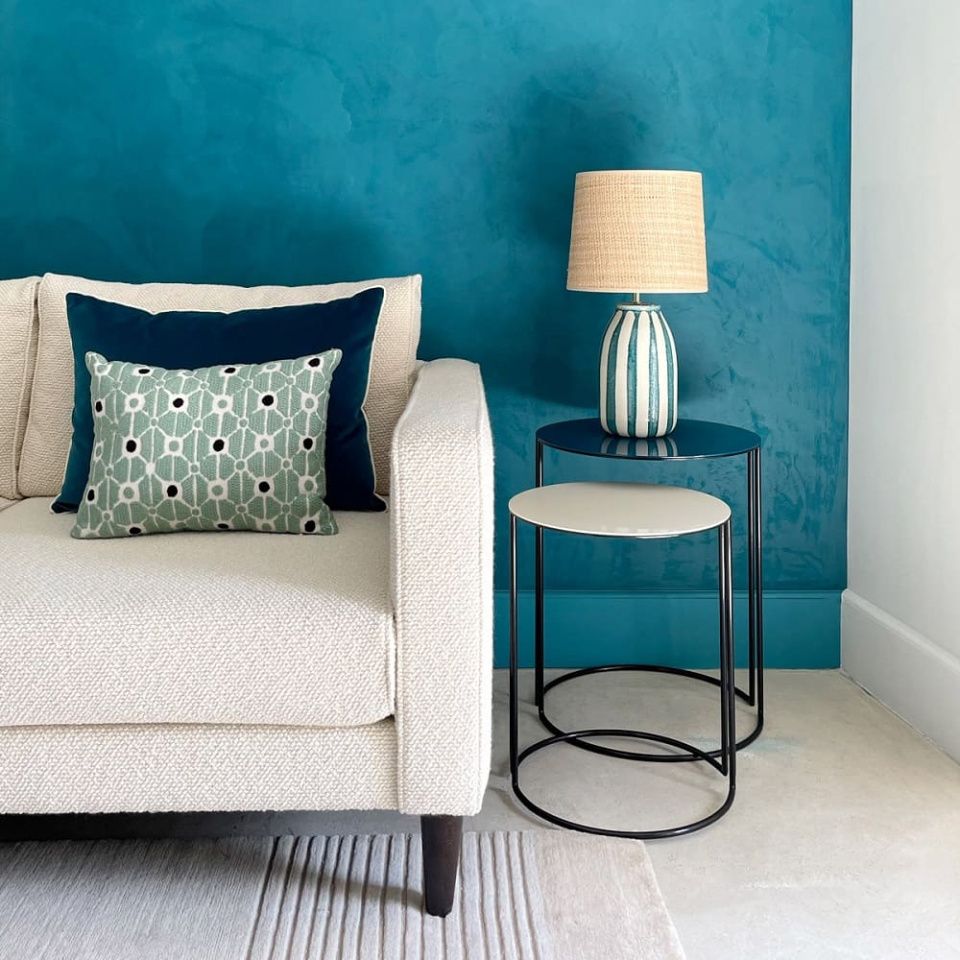 Столики Nesting Blue Cream набор 2 шт