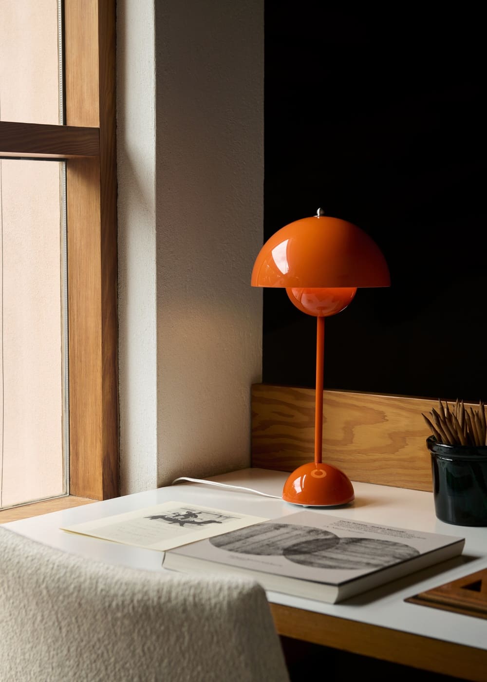Светильник настольный Flowerpot VP3 Zesty Orange