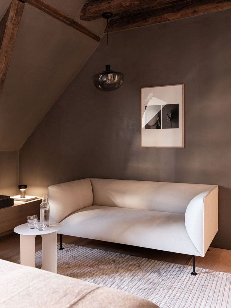 Столик Androgyne Steel White