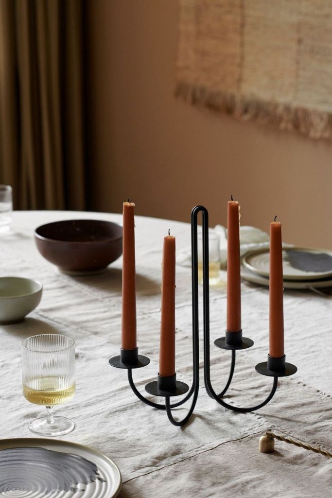 Подсвечник Sway Candelabra Black