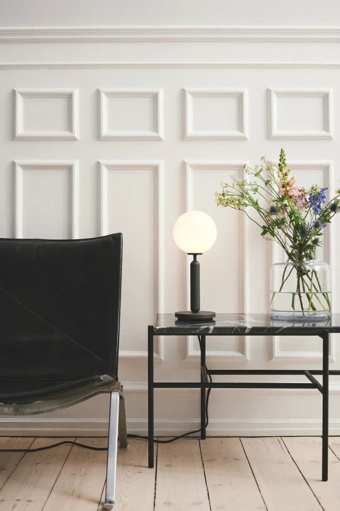 Лампа настольная Miira Table Black Opal