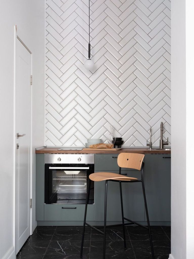 Стул барный Pavilion AV9 Lacquered Oak h75