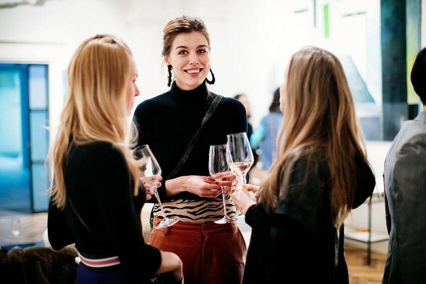 Закрытая винная вечеринка Simple Night Out - фотография 10