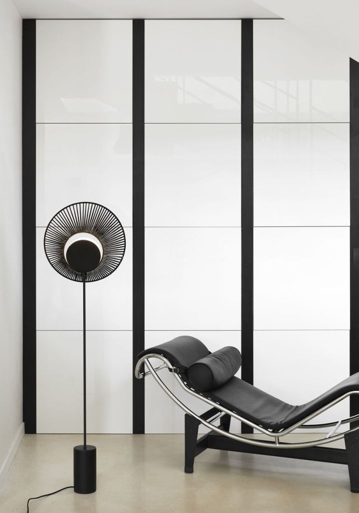 Торшер Oyster Black