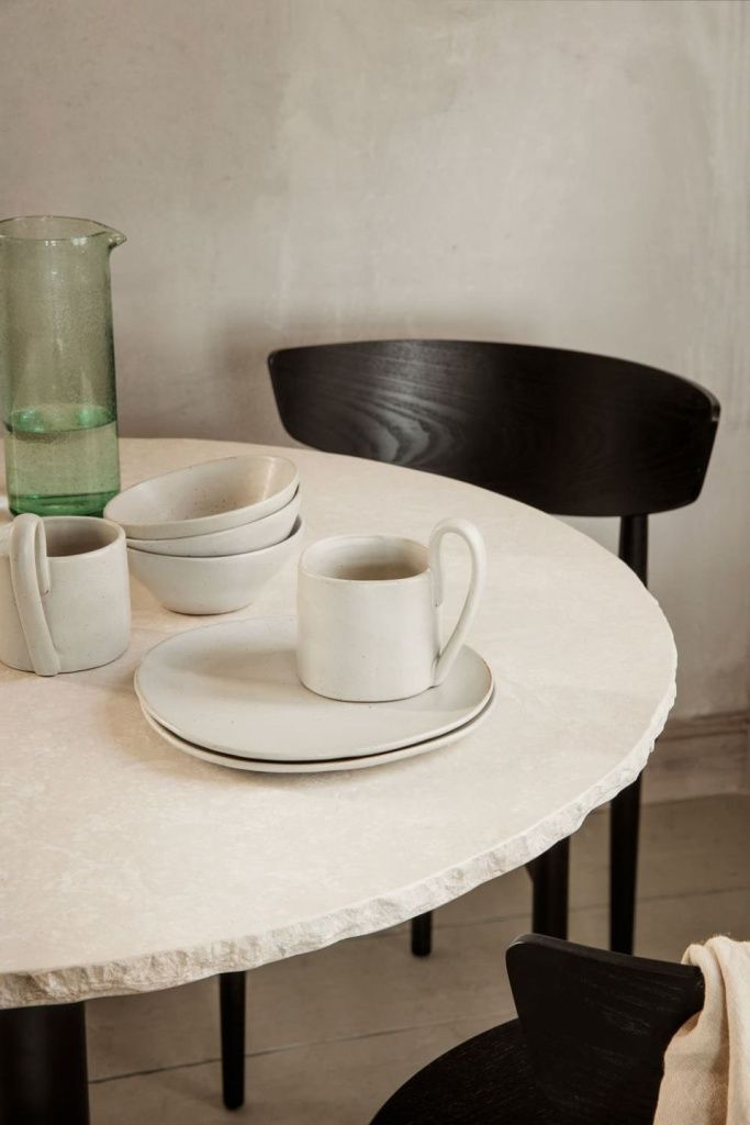 Стол Mineral Dining Table Bianco Curia