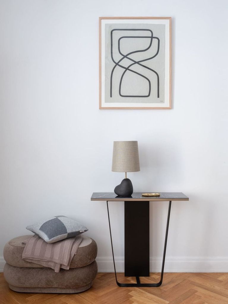 Светильник настольный Hebe Small Dark Grey Lampshade Medium Sand