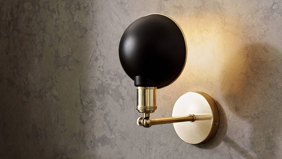 КРИСТАЛЬНАЯ ЧИСТОТА ФОРМ И СКАНДИНАВСКИЙ ЛАКОНИЗМ