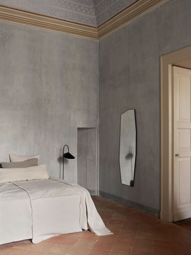 Зеркало настенное Shard Mirror Full Size Black