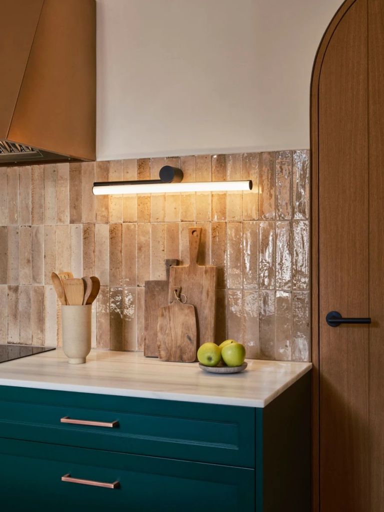 Светильник настенный Ambrosia Black Left 60