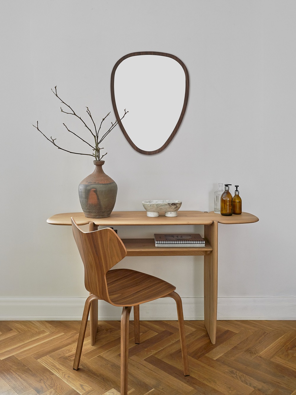 Зеркало Ovo Walnut 50 х 38