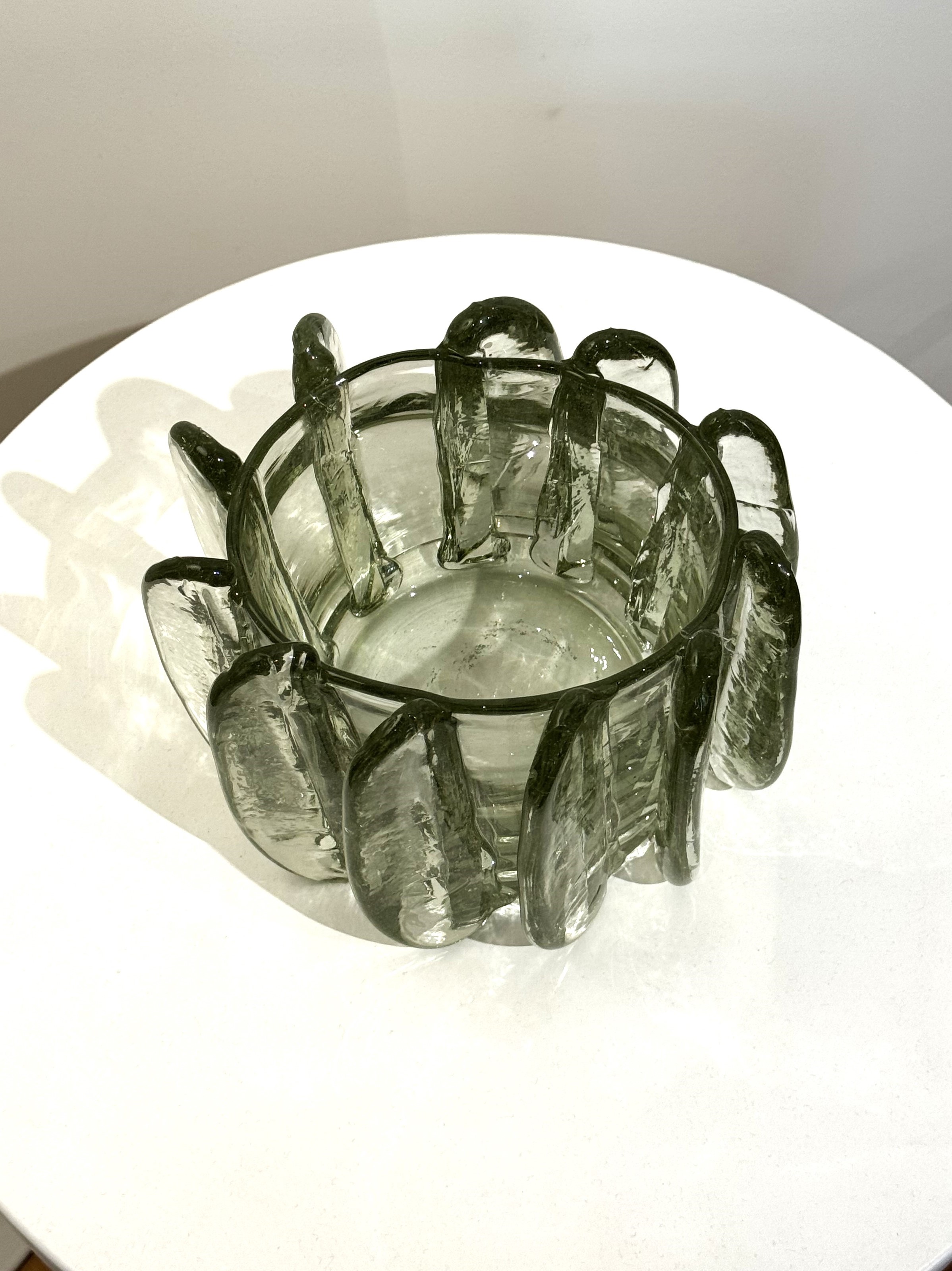 Ваза авторская с лопастями большая