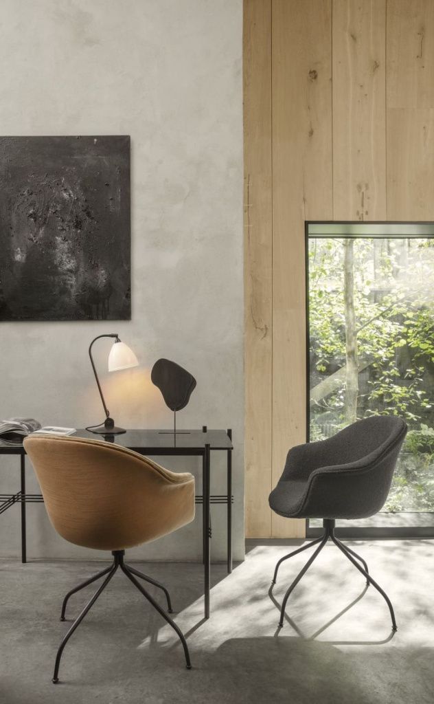 Кресло Bat Meeting Chair Fully Upholstered