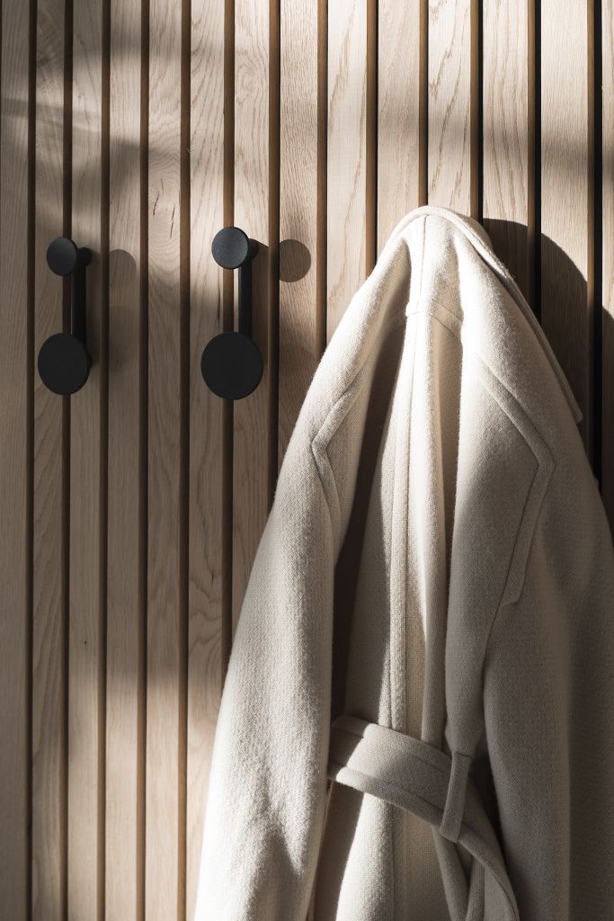 Крючок Afteroom Small Black