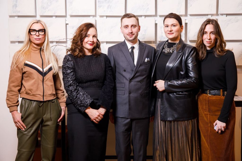 Выставка картин Ивана Глазкова - фотография 29