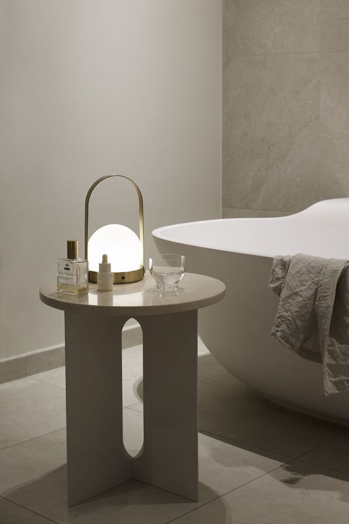 Светильник портативный Carrie Table Lamp Portable Brass