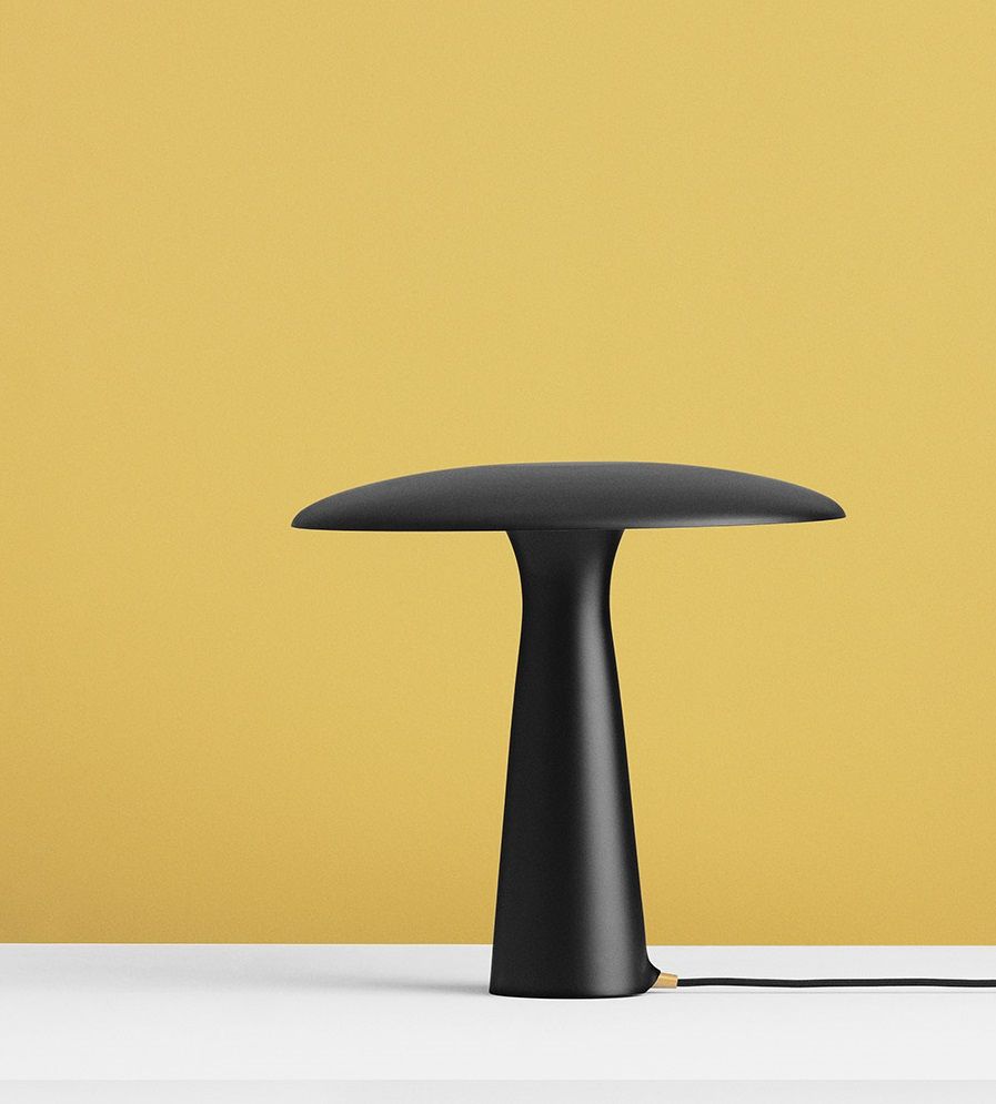 Светильник настольный Shelter Table Lamp EU Black