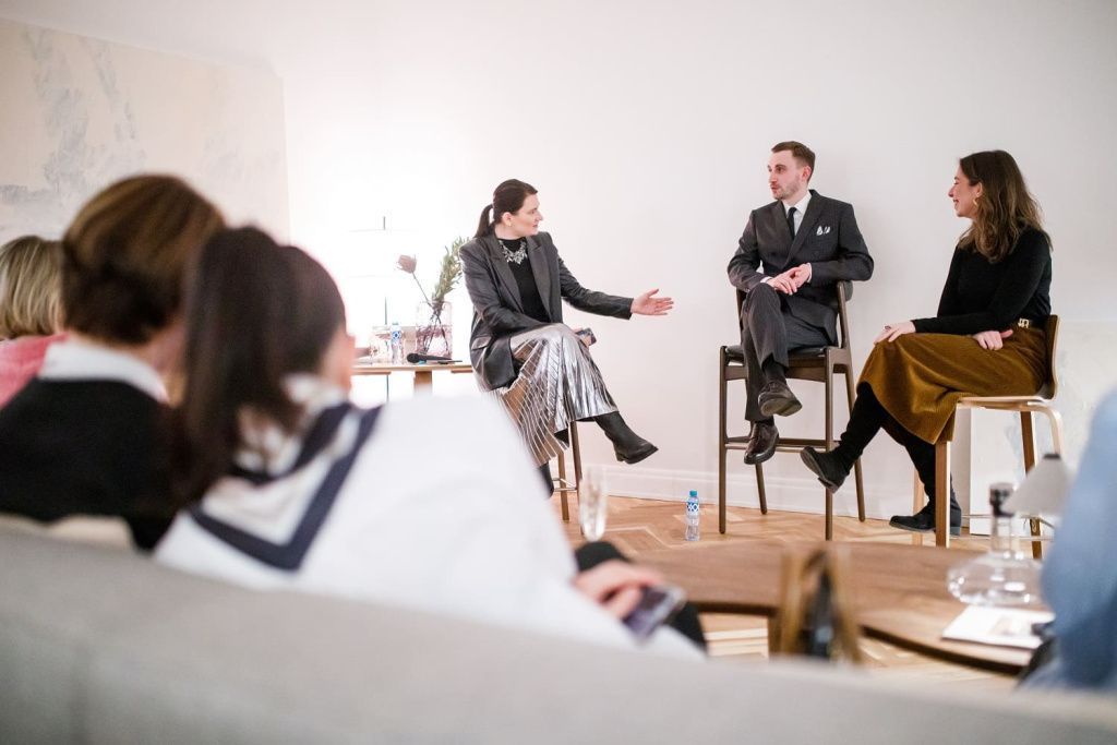 Выставка картин Ивана Глазкова - фотография 10