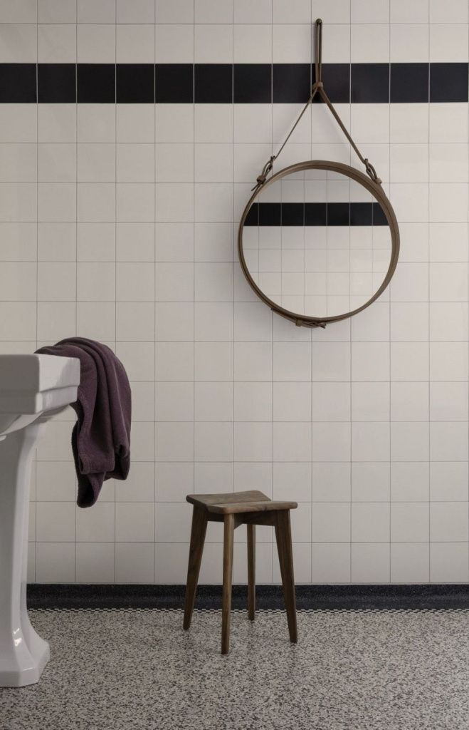 Зеркало Adnet Wall Mirror Circular Tan Leather Ø58