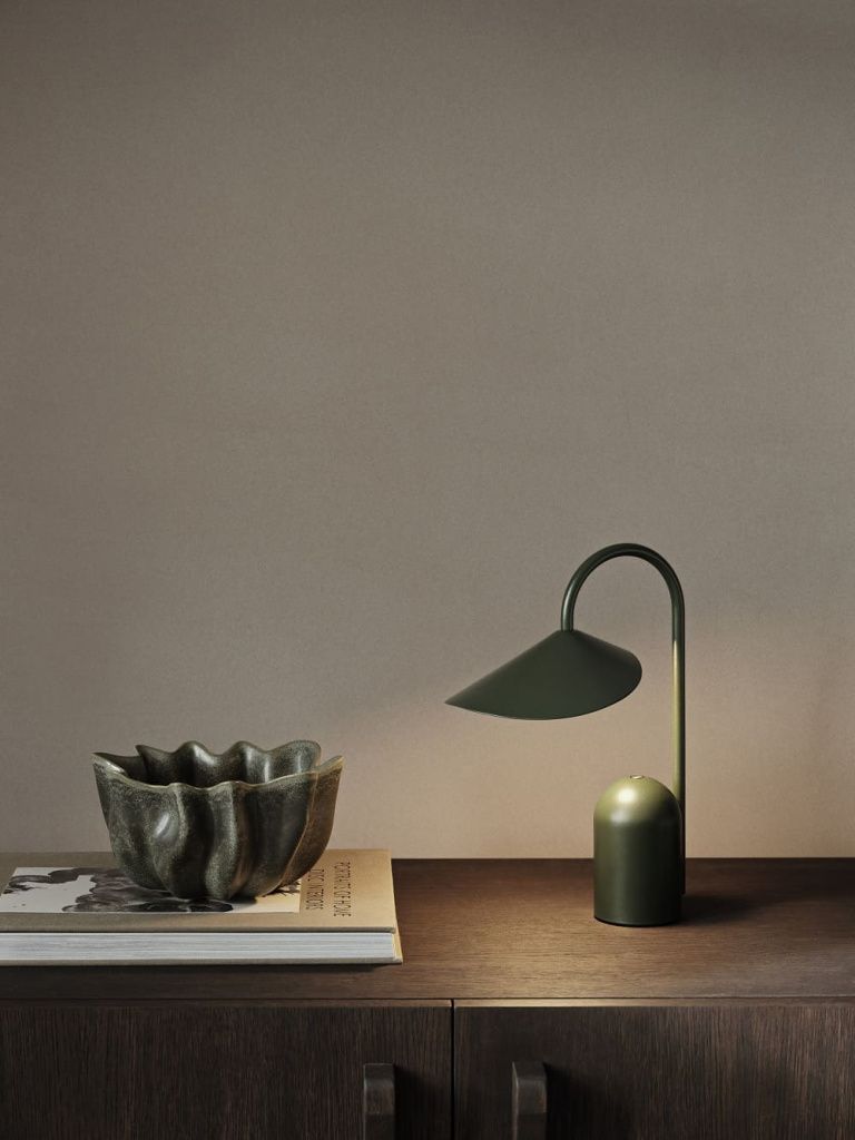 Светильник настольный Arum Portable Lamp Grass Green