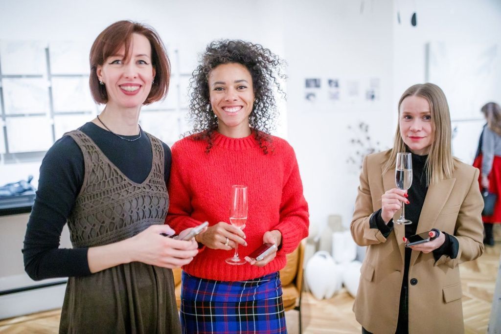 Выставка картин Ивана Глазкова - фотография 5