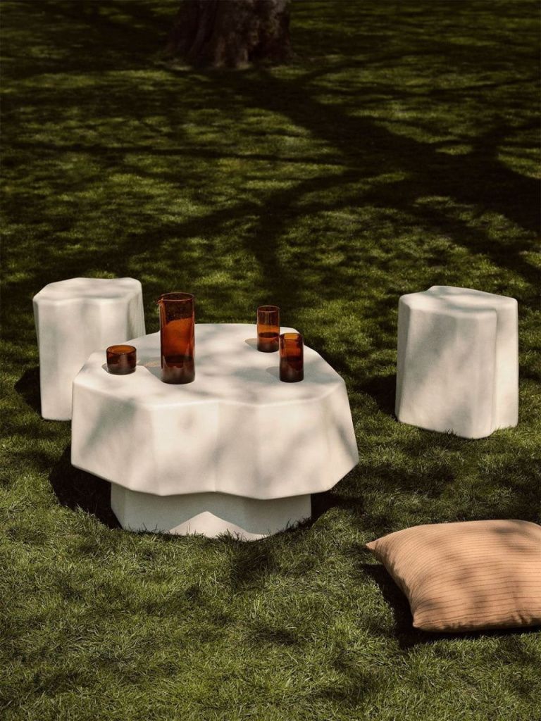 Стол Staffa Coffee Table Small Ivory